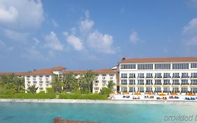 Hulhule Island 4*